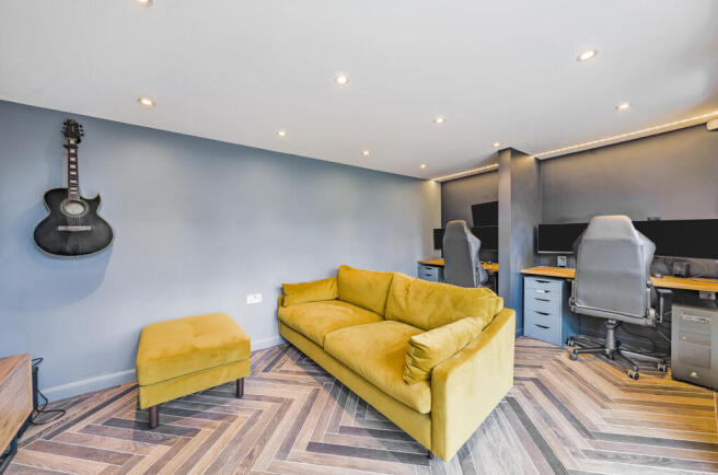 Studio /Cinema Room