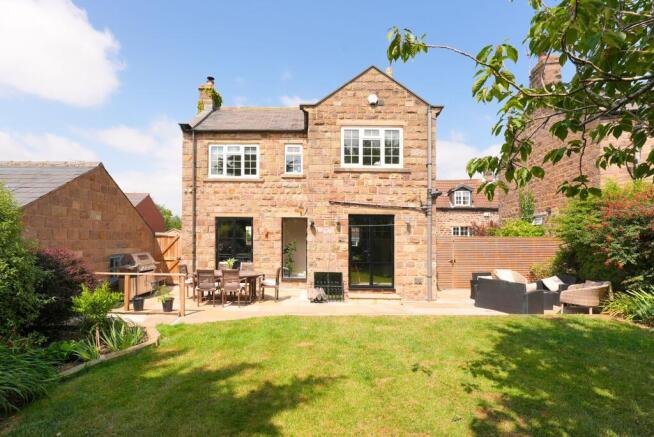 2 bed Detached for sale Image 4