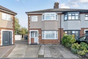 17, Willoughby Place, Rugby CV22 5JE