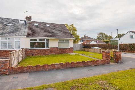 Hadlow Road, Willaston, Neston