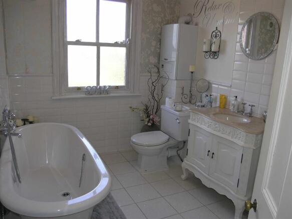 Photo 3