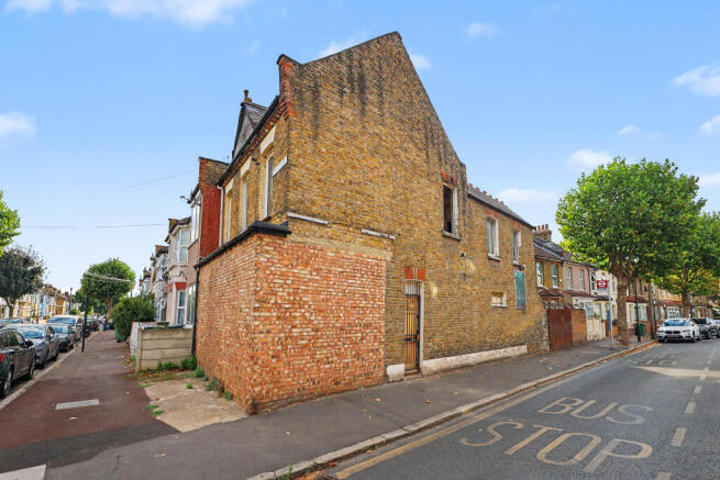 187 Charlemont Road, East Ham, London, E6 6AG