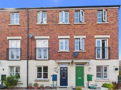 Coltishall Close, Quedgeley, Gloucester, Gloucestershire, GL2