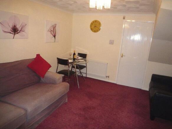 lounge(i)