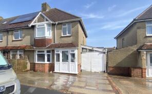 4, Lancing Close, Lancing BN15 9NJ