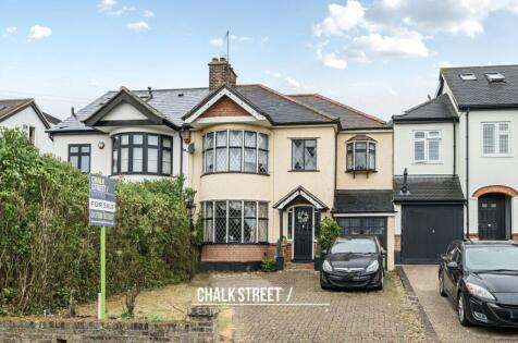 Eversleigh Gardens, Upminster, RM14