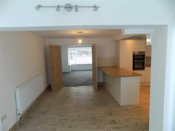 KITCHEN/DINING/LIVING AREA