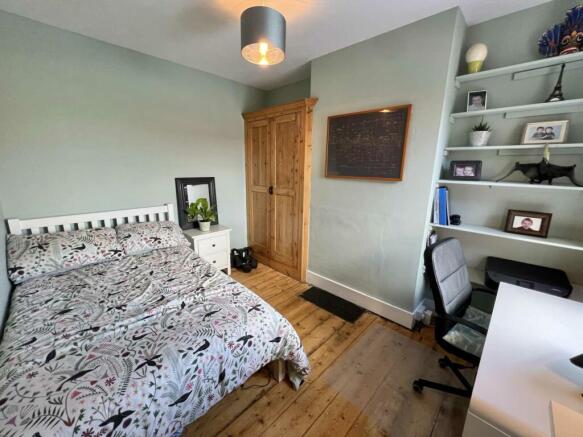 Photo 11