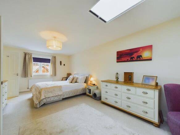 Main Bedroom 