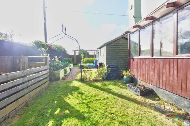Side garden