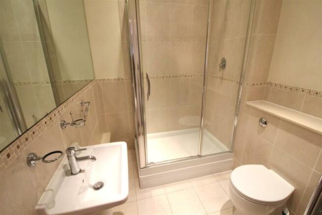 En-suite Bathroom