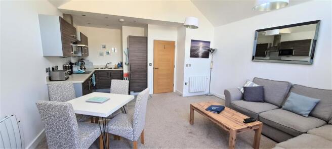 Living area.jpg