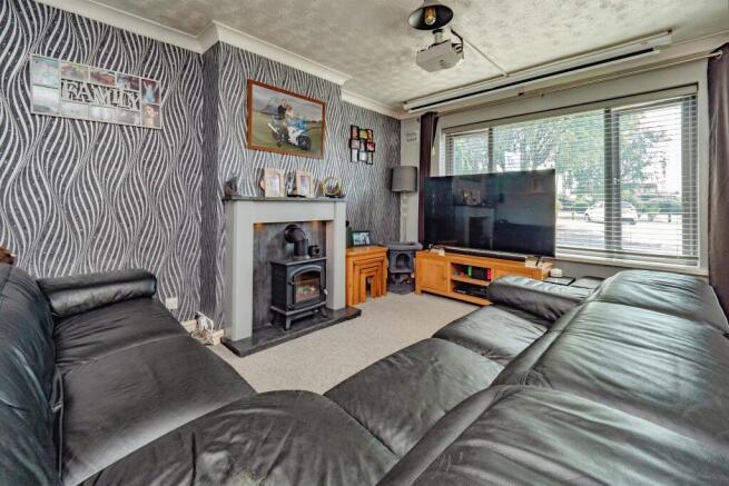 3 bed Terraced for sale Image 5