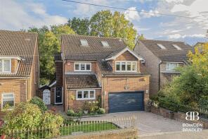 16, Sylvan Way, Chigwell IG7 4QB