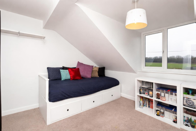 3 bed Detached for sale Image 8