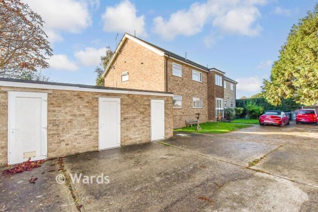 Canterbury Road, Birchington, Kent photo 2