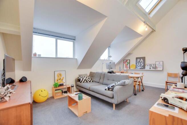 Open Plan Living/Kitchen/Dining