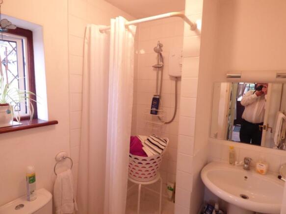 Down Stairs Shower Room/WC