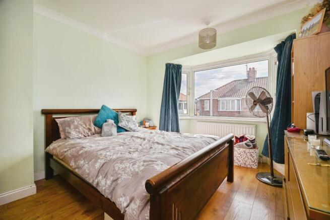 3 bed Semi-Detached for sale Image 10