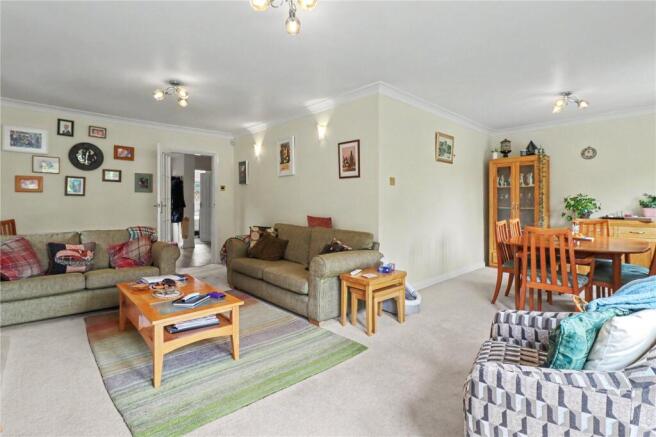 Living/Dining Room