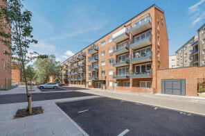 144, Carriage House, Morton Peto Road, Bishop's Stortford CM23 3FW