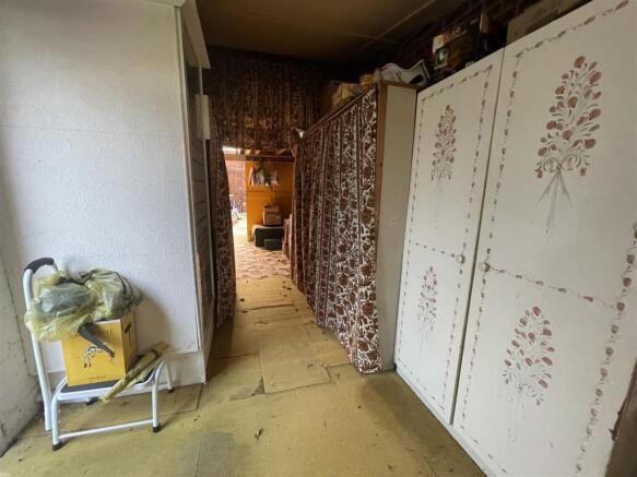 STORE ROOM WITH SHOWER AND WC