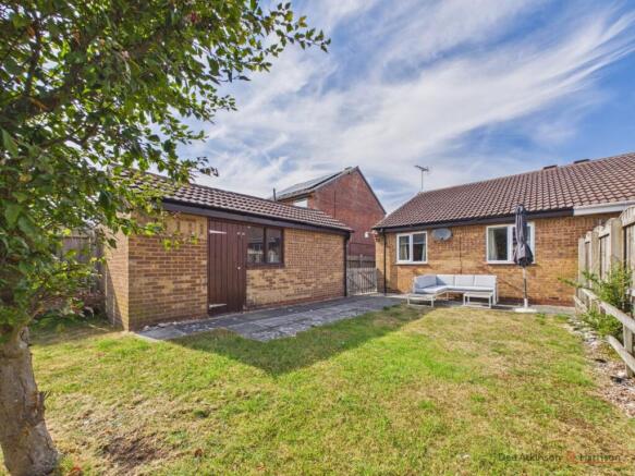 2 bed Semi-Detached Bungalow for sale Image 4