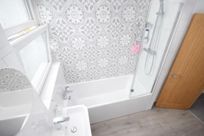 2 bed Terraced for sale Image 9