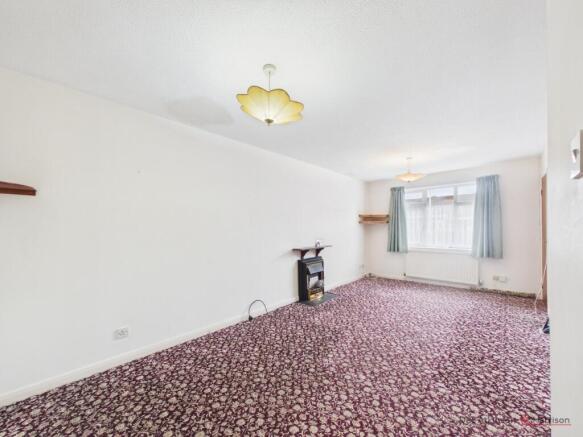2 bed Semi-Detached Bungalow for sale Image 5