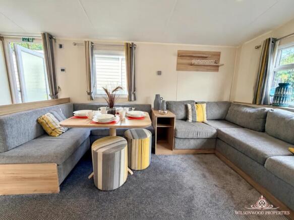 Willerby Lymington, Steeple Bay Holiday Park, Canney Road, Southminster photo 4