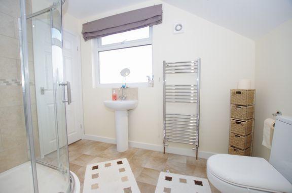 jack n jill en-suite