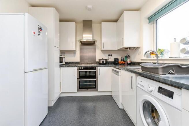 Park View Court, Letchworth Garden City photo 4
