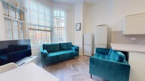 5 Flat 1, Blenheim Terrace, Woodhouse Lane, Woodhouse, Leeds LS2 9JG