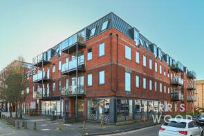 Flat 8, 15 21 Beacon House, Rainsford Road, Chelmsford CM1 2XL