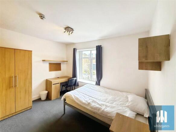 1 bed House Share to rent Image 6