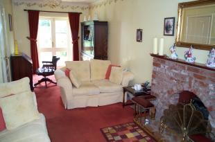 Lounge 1