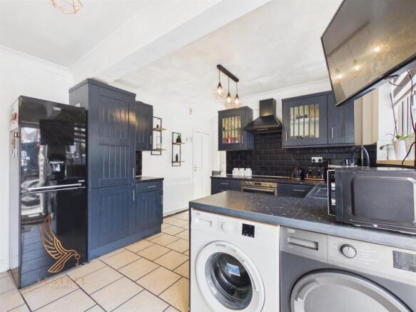 3 bed End of Terrace for sale Image 8