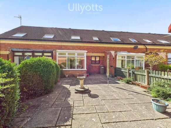 3 bed Terraced for sale Image 12