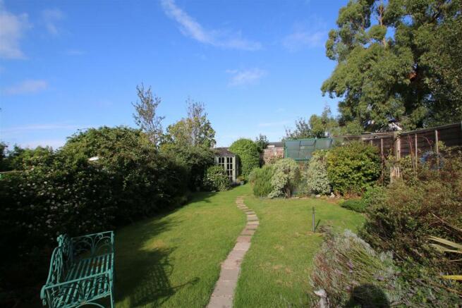 33 Candian Avenue garden2.JPG