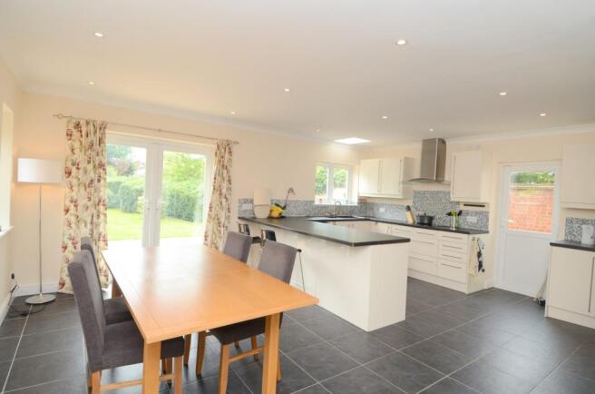 Kitchen / Diner 
