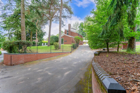The Court House, Barnetts Lane, Kidderminster, DY10