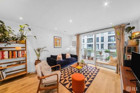 Glow Court, Rookwood Way, London, E3