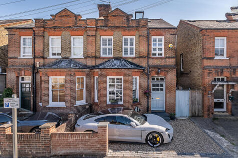 Grove Lane, Kingston Upon Thames, KT1