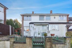61, Meadow Gardens, Baddesley Ensor CV9 2DA