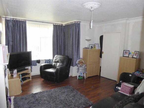 Living Room: