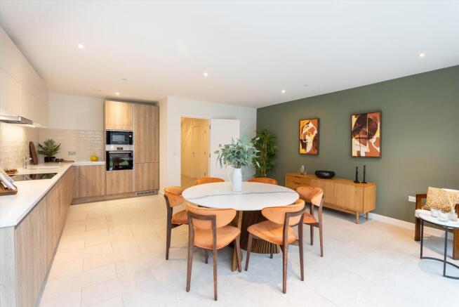 Helena Close, Wandsworth, London, SW19. photo 4