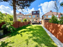45, St Georges Avenue, London NW9 0JT