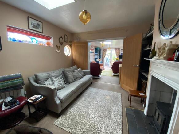 Living Room.jpg