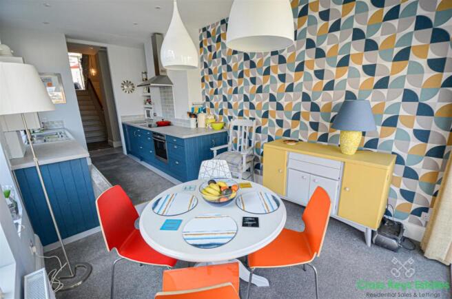 Kitchen/Dining Room
