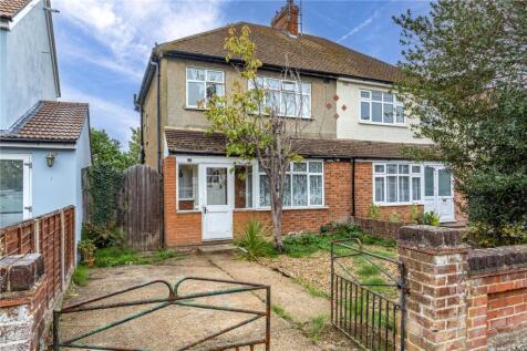 Warren Road, New Haw, Addlestone, Surrey, KT15